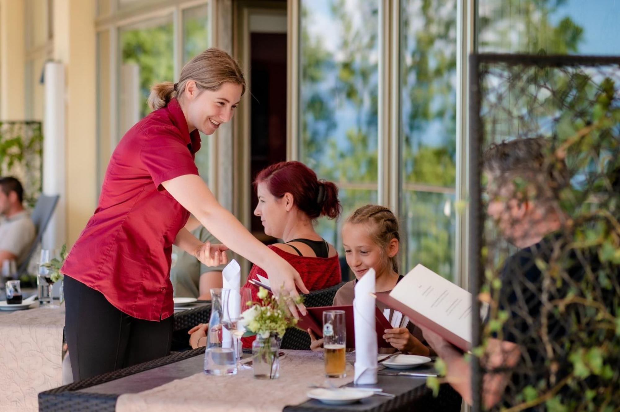 Hotel Viktor Viktorsberg Exteriör bild